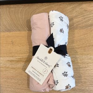 Hearth & Hand Pink and White Floral Swaddle Blankets